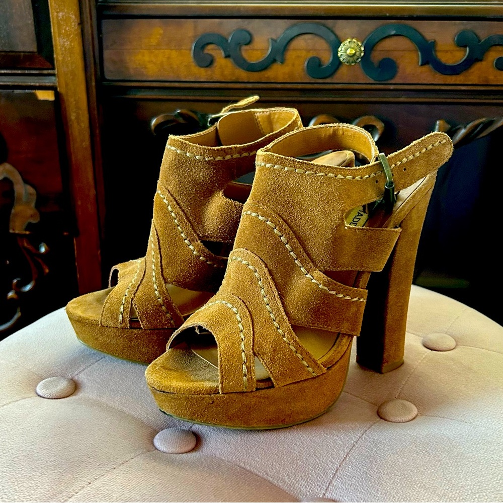 Steve Madden P Ricki Size 7